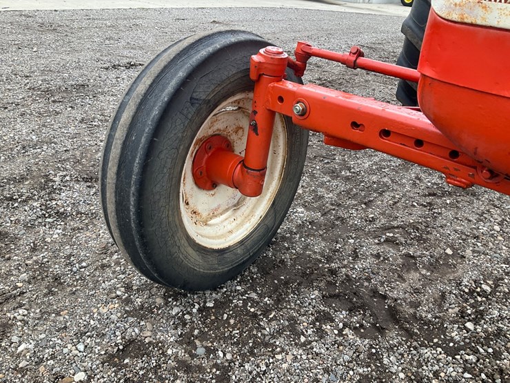 1957-allis-chalmers-d14-image-10