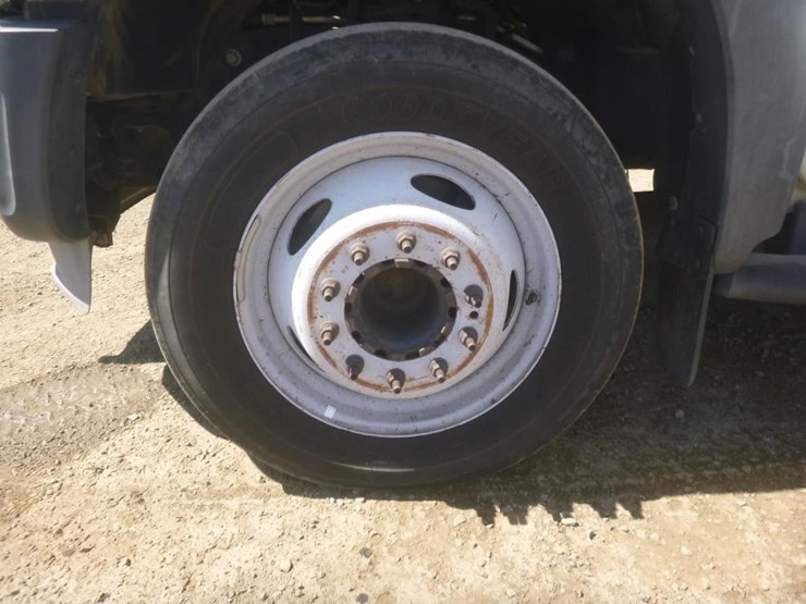 2012-ford-f450-image-25