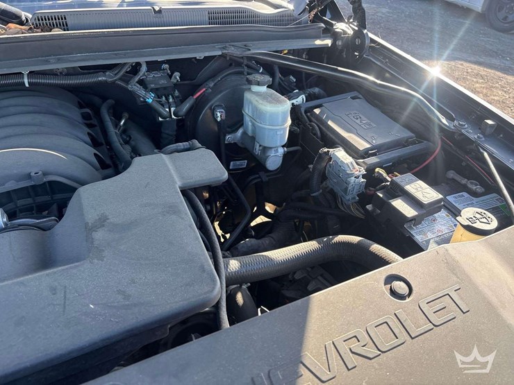 2020-chevrolet-tahoe-image-8