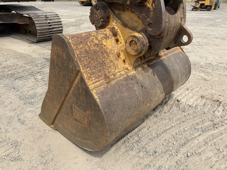 2014-caterpillar-320elrr-image-12