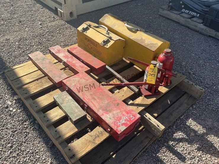 lot-of-asst-tools-image-1