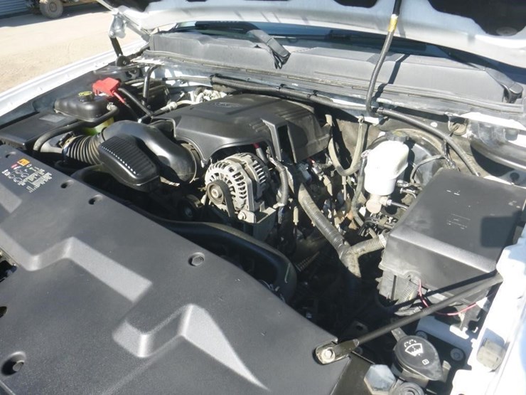 2019-chevrolet-1500-image-8