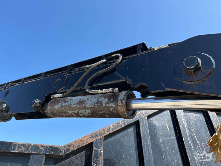 2019-ford-f750-image-29
