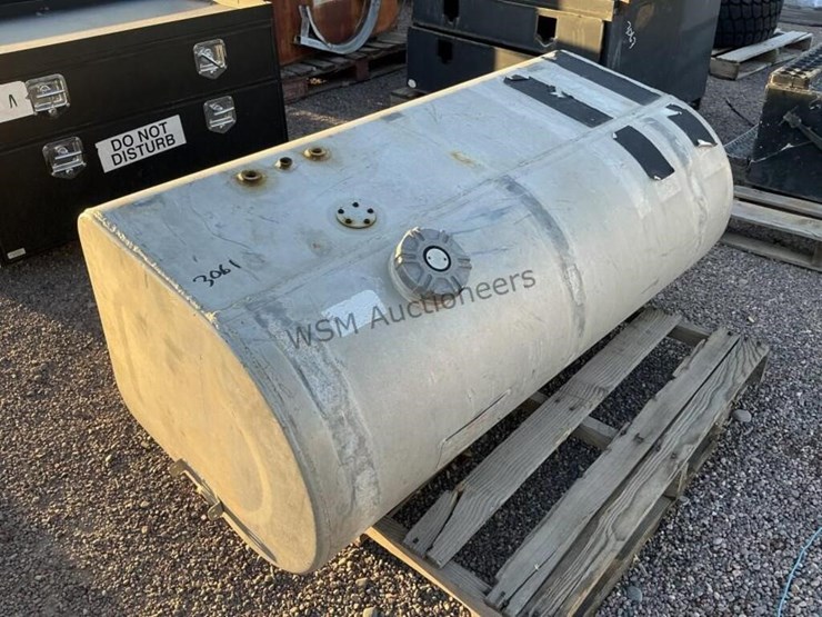100gal-aluminum-fuel-tank-image-1