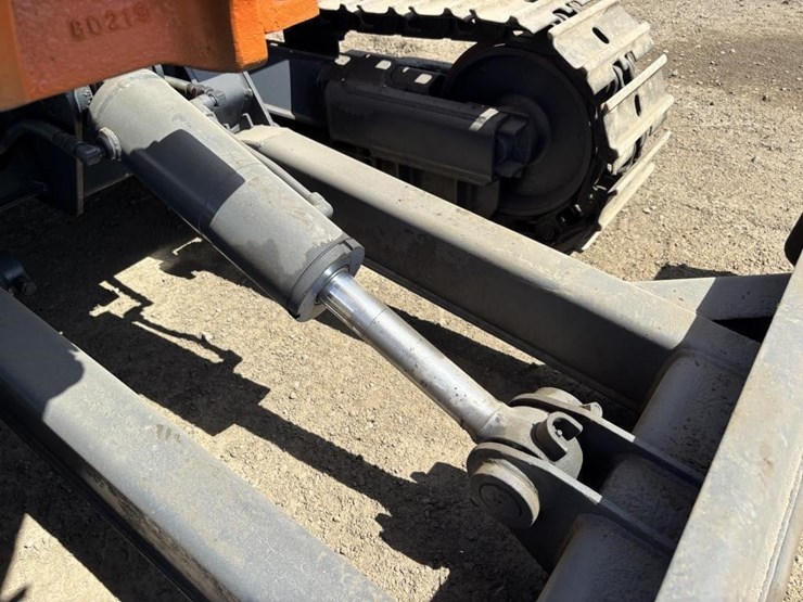 hitachi-ex21-image-10