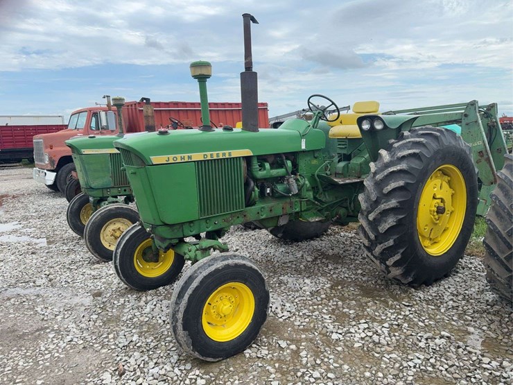 1976-john-deere-3020-image-1