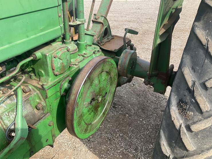 1943-john-deere-model-b-image-19