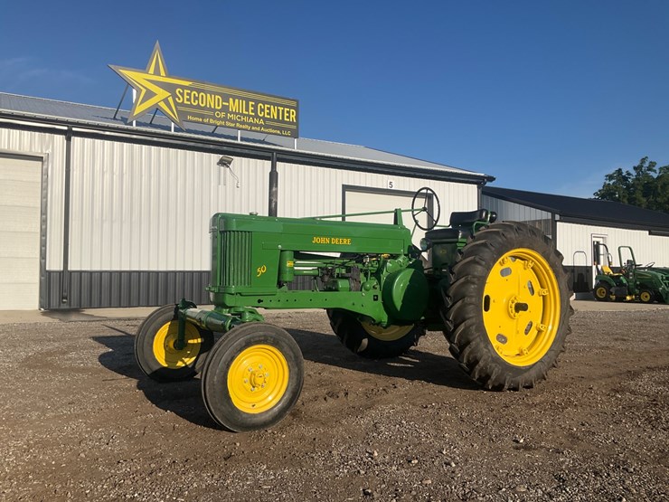 1953-john-deere-50-image-1