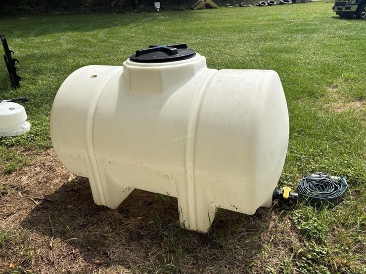 325-gallon-poly-tank-image-6