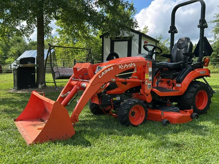 2022-kubota-bx2380-image-4