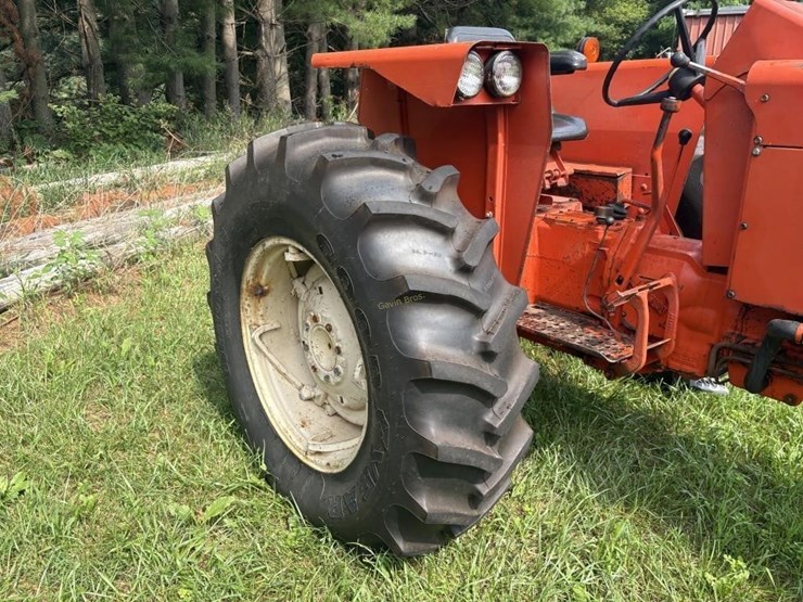allis-chalmers-170-tractor-image-8