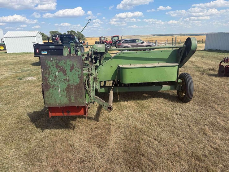john-deere-14t-image-3