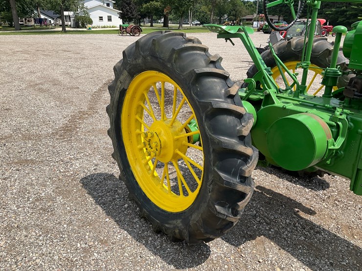 john-deere-a-image-12