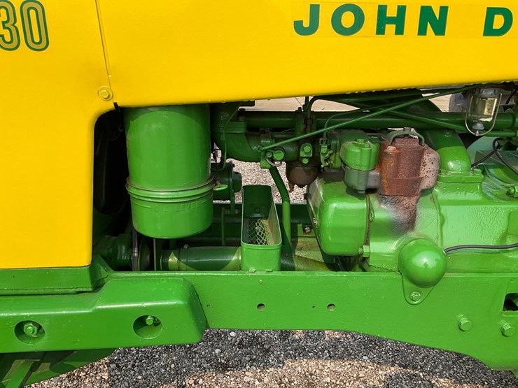 1959-john-deere-630-image-16