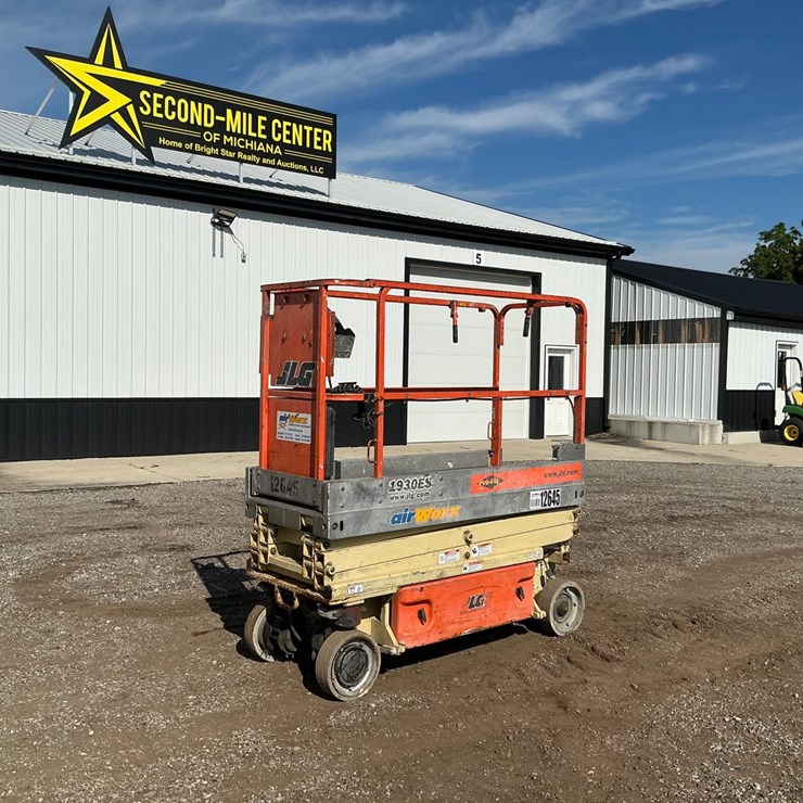 2006 JLG 1930ES
