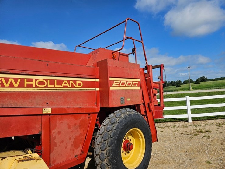 2000-new-holland-2000-image-20