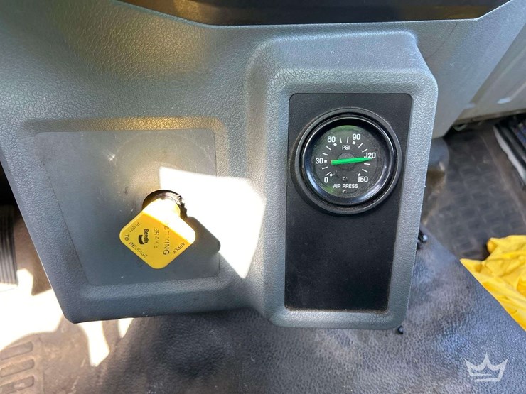 2019-ford-f750-image-17