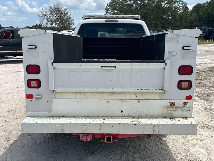 2011-ford-f350-image-26