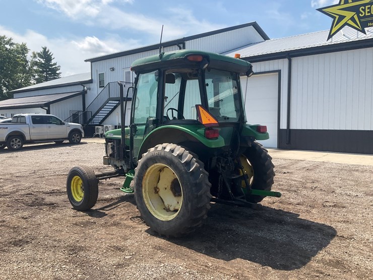 2004-john-deere-5220-image-3