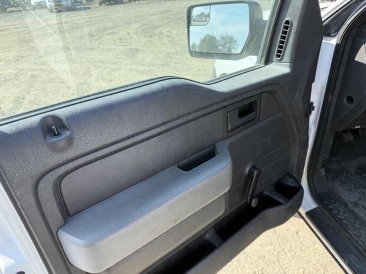 2012-ford-f150-image-24