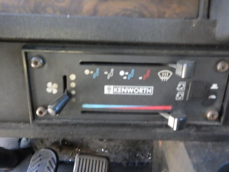 1994-kenworth-w900-image-43