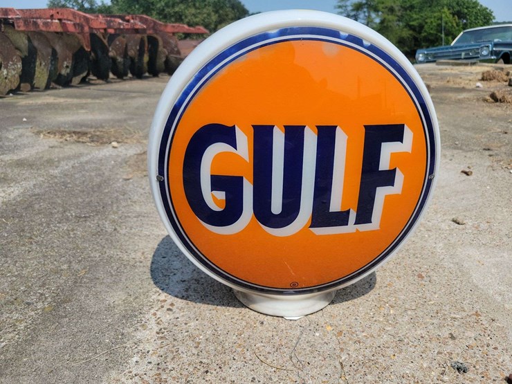 original-gulf-gas-pump-globe-image-1