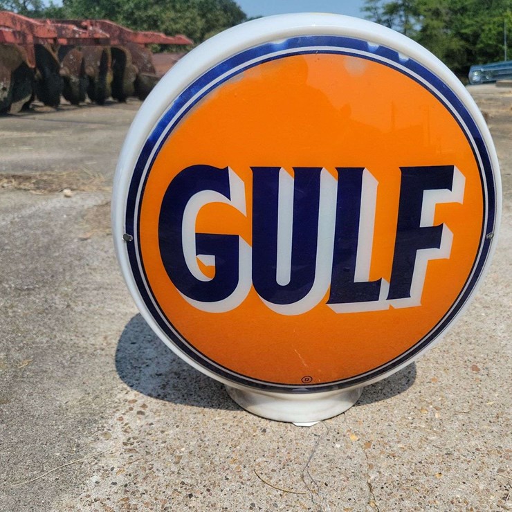 Original Gulf Gas Pump Globe