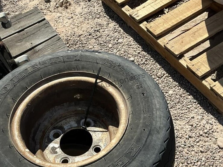 pallet-of-asst-golf-cart-wheels-and-tires-image-5