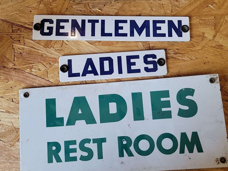 (4)-restroom-porcelain-signs-image-1