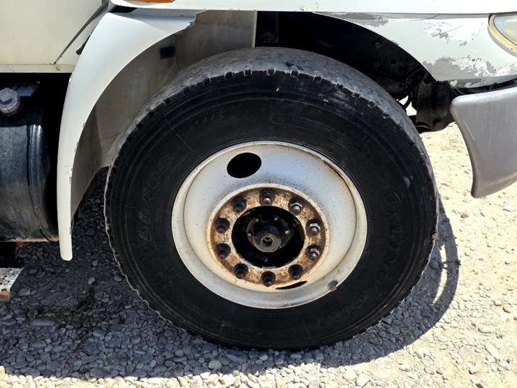 2013-international-durastar-4300-image-14