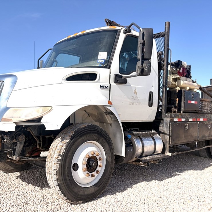 2022 INTERNATIONAL MV607