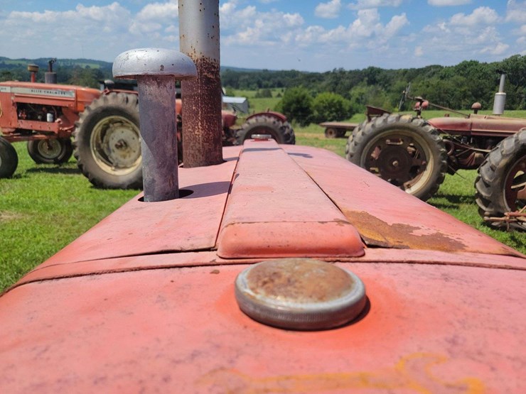 1957-allis-chalmers-d14-image-20