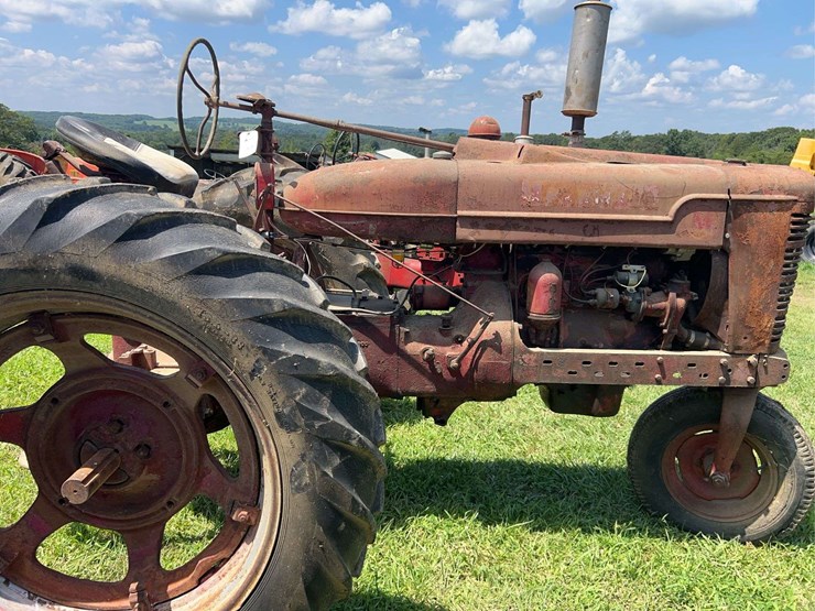1943-farmall-m-image-4