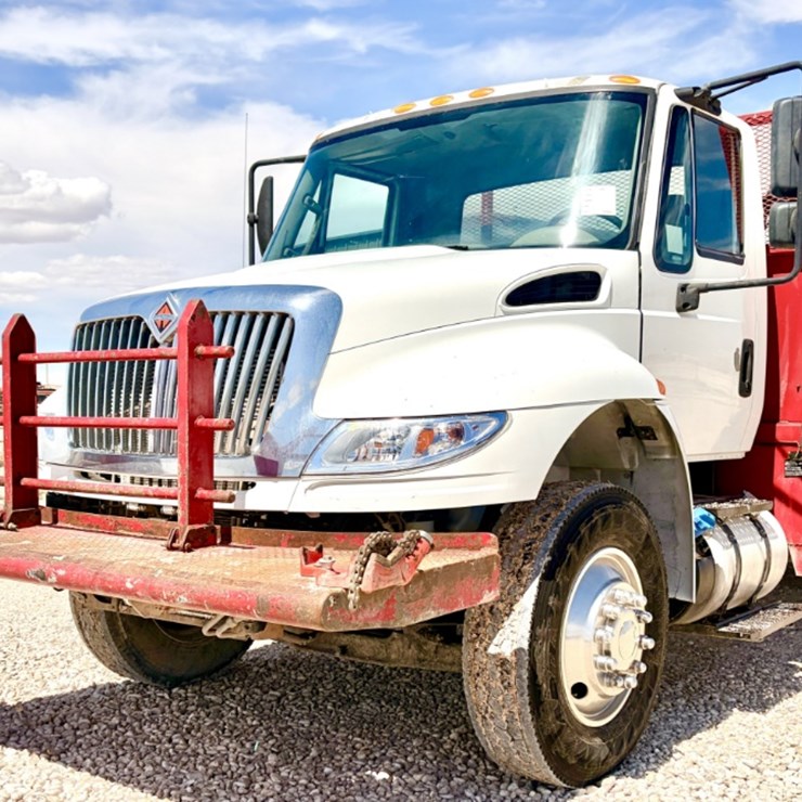 2019 INTERNATIONAL DURASTAR 4300