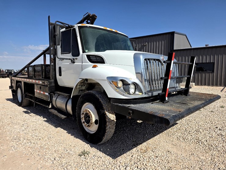 2014-international-workstar-7300-image-3