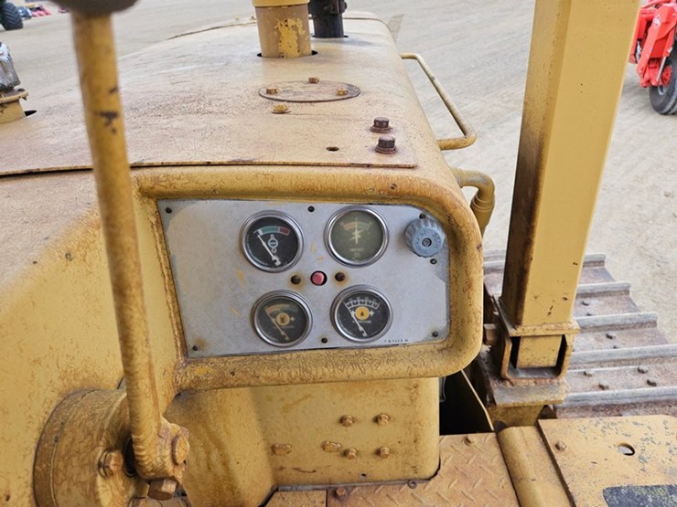 caterpillar-d5-image-37