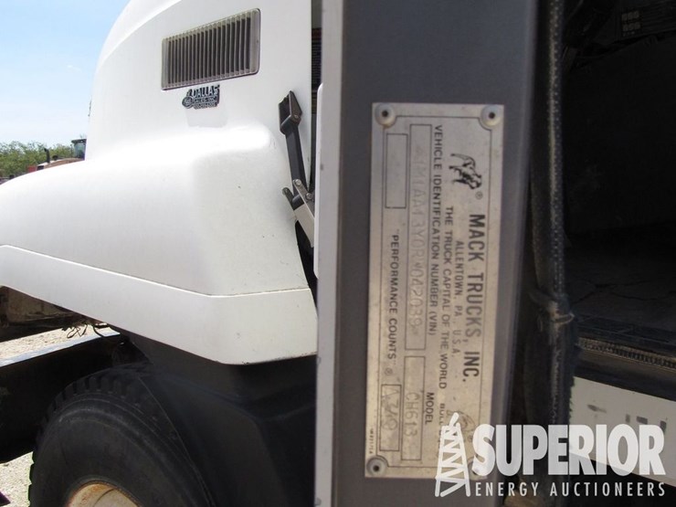1994-mack-ch613-image-10