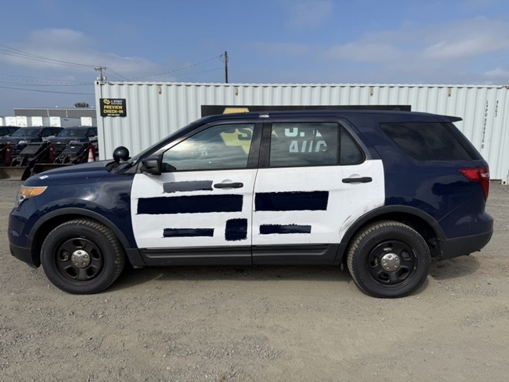 2015-ford-explorer-image-7
