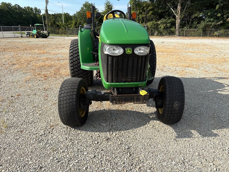 john-deere-4320-image-9