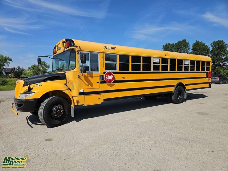 2014-ic-bus-ce-image-1