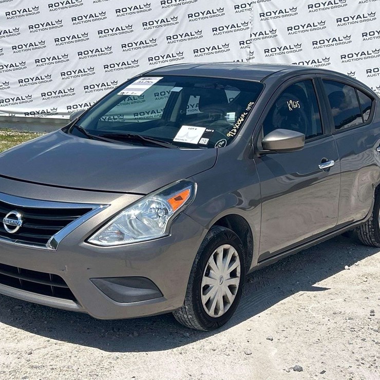 2016 Nissan Versa Sedan