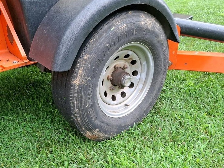 2016-jlg-t500j-image-32