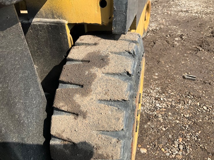 caterpillar-mc30-image-20