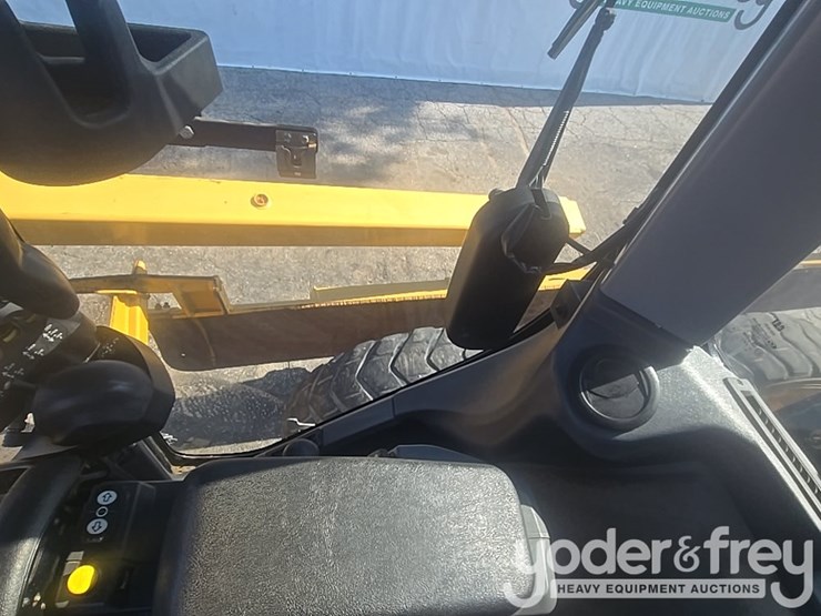 2019-caterpillar-140m3-image-59