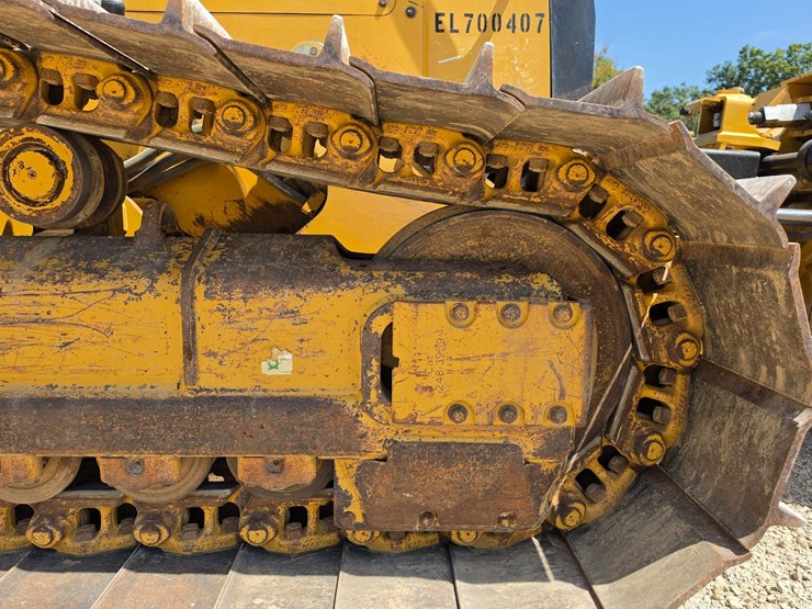2016-caterpillar-d6k2-lgp-image-58