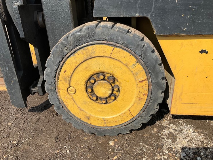 caterpillar-mc30-image-19