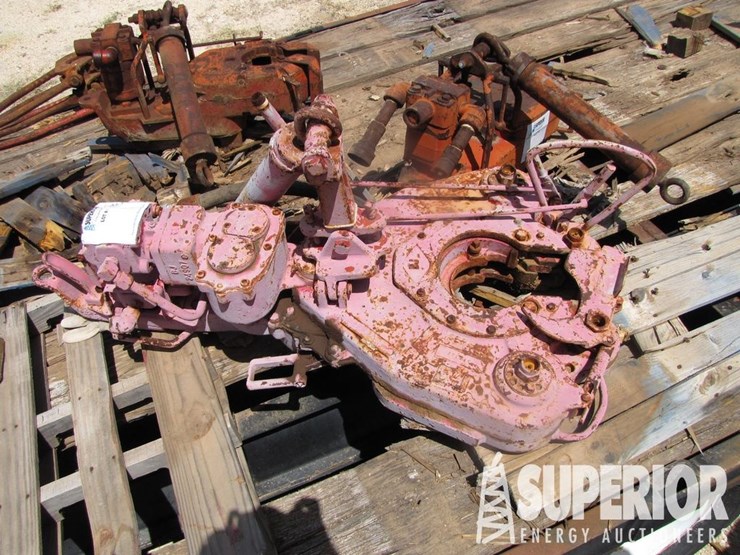 massey-ferguson-8-image-1