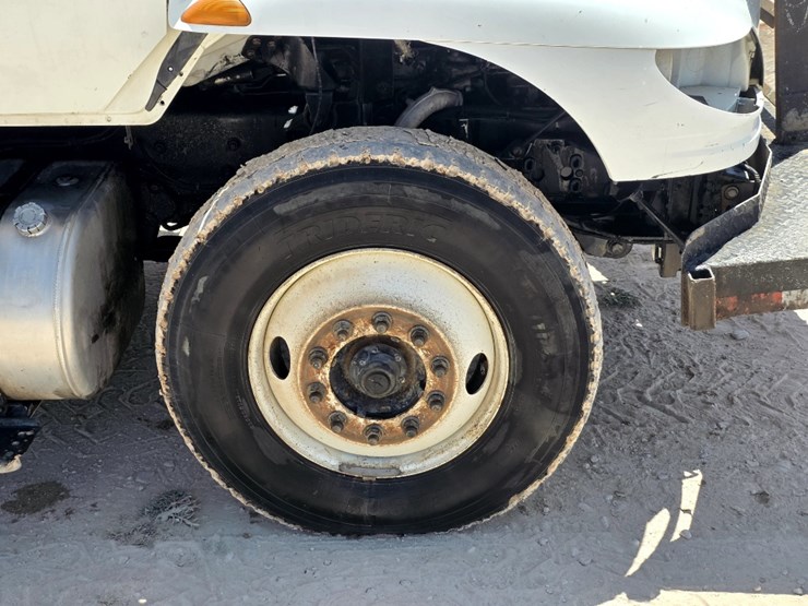 2015-international-durastar-4300-image-12