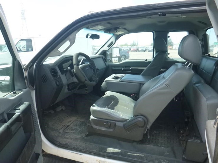 2014-ford-f350-image-5
