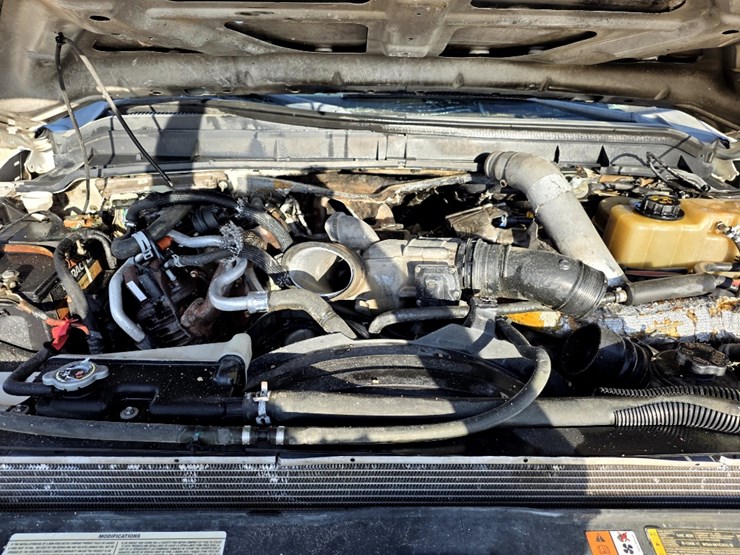 2015-ford-f550-image-10